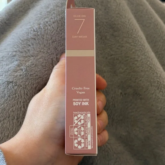 KISS Bare But Better Premium Press-on Nails - Mocha impress beauty fake - Picture 6 of 7